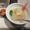 溫八炭火ガーデン - 盛岡冷麺