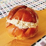 館山中村屋 - 料理写真:ぶどうパンピーナッツクリーム