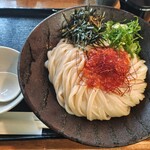 うどん 色彩 - 料理写真:トマトと桜海老の冷製辛和え麺大盛り