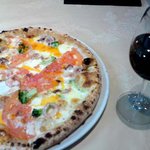 TRATTORIA Italia - この日のランチセットのピザ。食べ切れなくてお持ち帰り!!(^_^)/~