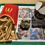 マクドナルド - 料理写真:森永コラボのマックフルーリーチョコボール。