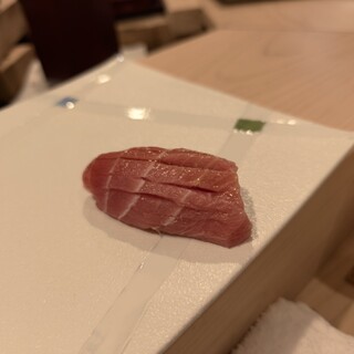 鮨 赤酢 はなやま