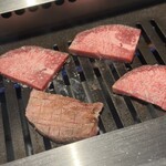 焼肉じゅん - 