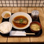 梅山鉄平食堂 - 