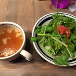 Jukusei Wagyuu Suteki Gurirudo Eijingu Bifu - 熟成和牛ステーキランチのスープ＆サラダ