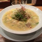 中華麺酒房 中華そば すずらん - 黄金の塩　蒸し地養鶏と青ねぎらあめん