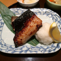 伊豆の旬 やんも 丸の内店 - 