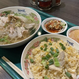 タイ国惣菜屋台料理 ゲウチャイ_0