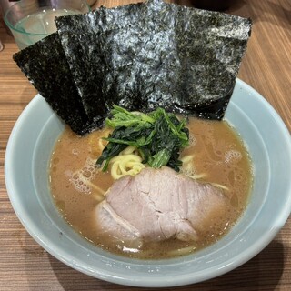 横浜ラーメン 渡来武_1