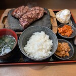 感動の肉と米 - 料理写真: