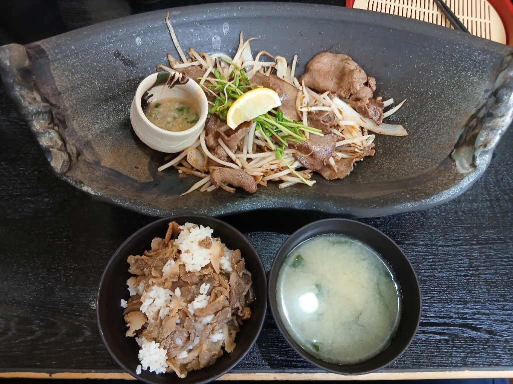 青空 食堂 筑紫野 店