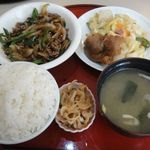 大一食堂 - 牛肉ピーマン炒め