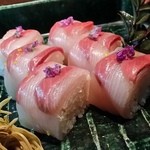 龢 - 【H26.12.13】鰤の棒寿司。