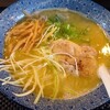 ブラウン - 料理写真:濃厚鶏そば￥880