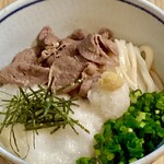 さぬきうどん まめ哲 - 柔らかしぐれ煮の和牛になめらか大和芋のとろろ