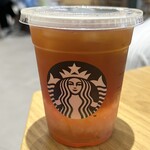 スターバックスコーヒー - 次女は「クラフト ジューシーピーチティー」をオーダー！