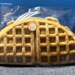 みやもとワッフル - ２日後に買った「ワッフル・チーズクリーム」♫