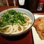 楽釜製麺所 - かけうどん並280円＋鶏の天ぷら130円