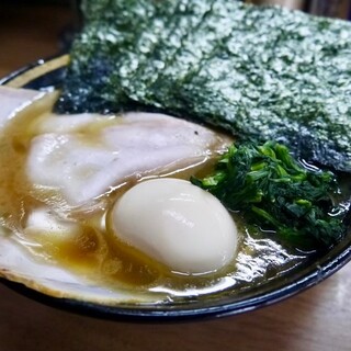 横浜家系ラーメン林家_2