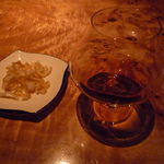 バー ダイス - ブランデーと柑橘系のおつまみ