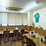 373703068 - 店内観①