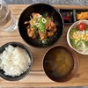dining bar NIDO