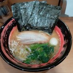 松壱家 - 料理写真:豚骨醤油ラーメン