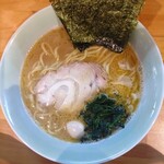 家系酒場 平家 - 豚骨醤油ラーメン並+のり