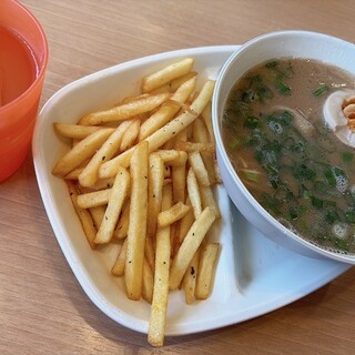 豚骨ラーメン専門店一兆 _0