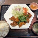 大戸屋 - 料理写真:麻辣だれのスパイス唐揚げ