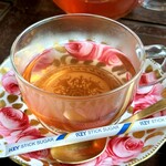 喫茶 ラ テール - スコーンとオーガニックハーブティーのセット