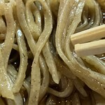 本宿 - 角のたった　硬め茹で揚げのそばは　おいしい