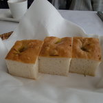 リストランテ・アッティモ - 自家製パン