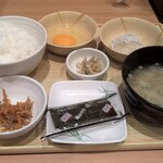 やよい軒 - 料理写真:しらすおろし朝食(全景)