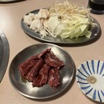 焼肉 とんきち - ハラミ980円×1  ホルモン550円×2