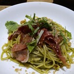 ハナズ カフェ - 料理写真:生ハムとクルミのジェノベーゼ(1,050円)
