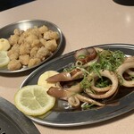 焼肉 とんきち - イカバター焼き770円　ナンコツ唐揚げ660円