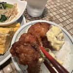 キッチンダディー - タルタルソースが美味しい。ご飯も美味しい。