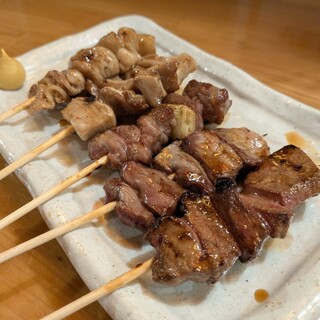 大衆酒場 もつ焼きのやまちゃん_0