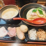 麺屋 四季 - 料理写真: