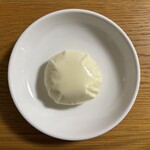 名古屋チーズ工房 HAKU - ジャジーモッツァレラ