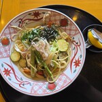 五右衛門 - 料理写真:鶏と7種の夏野菜のネギ塩レモンペペロンチーノ