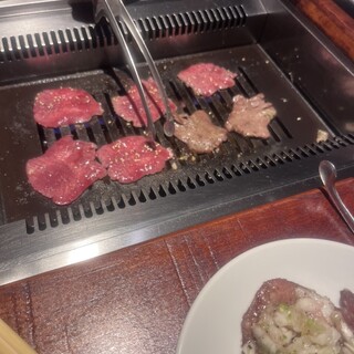 焼肉飯店 よかろう_0