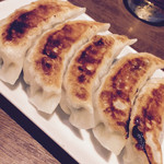 餃子酒場 - 焼き餃子３８０円