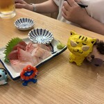 立呑み 晩杯屋 - 料理写真:お造り3種盛り　500円(税込)
