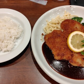 洋食亭ブラームス_0