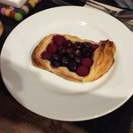 Machiya Koucha Kanu Haru - ベリーのパイ