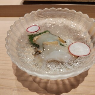 鮨 いつつ