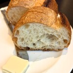 イタリアン ティーズ - チキングリルにパン付き※ライス可