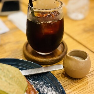 カフェツムリ_1